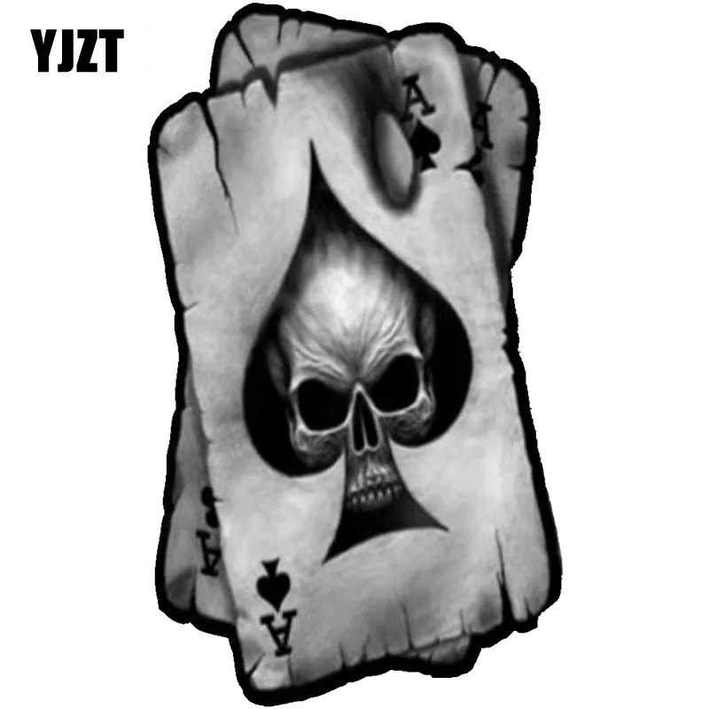 

YJZT 7.7CMX13CM SPADES A SKULL Interesting Reflective Car Stickers Decals C1-6041