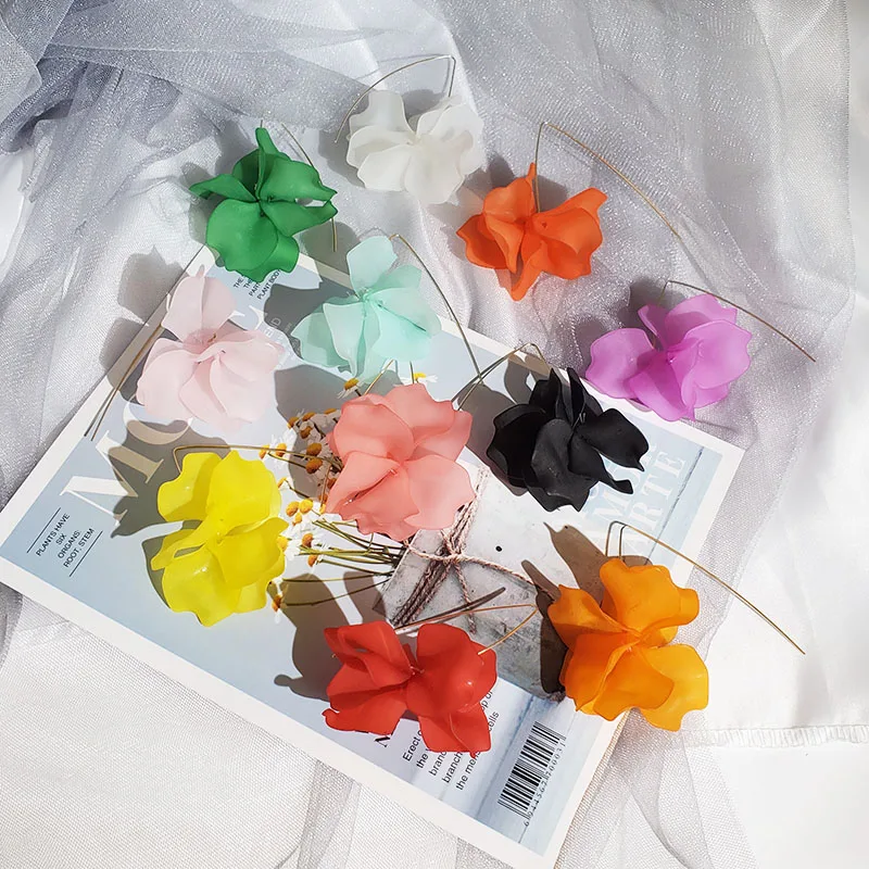 

JURAN Multicolored Fashion Resin Flower Long Earrings 2021 New Designs Bohemia Handmade Petal Dangle Earrings For Women Gift