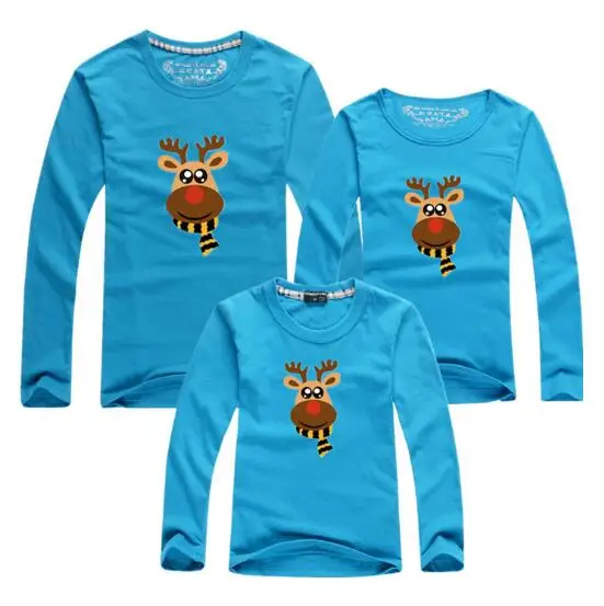 sky blue С рождественским оленем, семейная Одежда для мамы и дочки семейная одежда для папы футболка для сына с длинным рукавом Семья подходящая друг к другу одежда - Цвет: sky blue