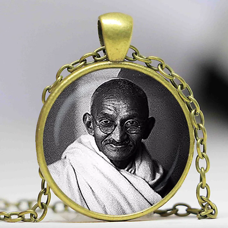 Кулон Mahatma Gandhi. Ожерелье с индийским движением за независимость. Философия