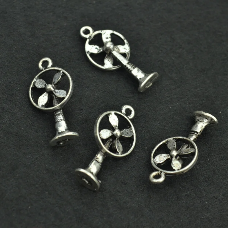 

Free Shippin 20 pcs 26*12 mm antique silver color Alloy Fan charms Pendant Jewelry Findings 3315A