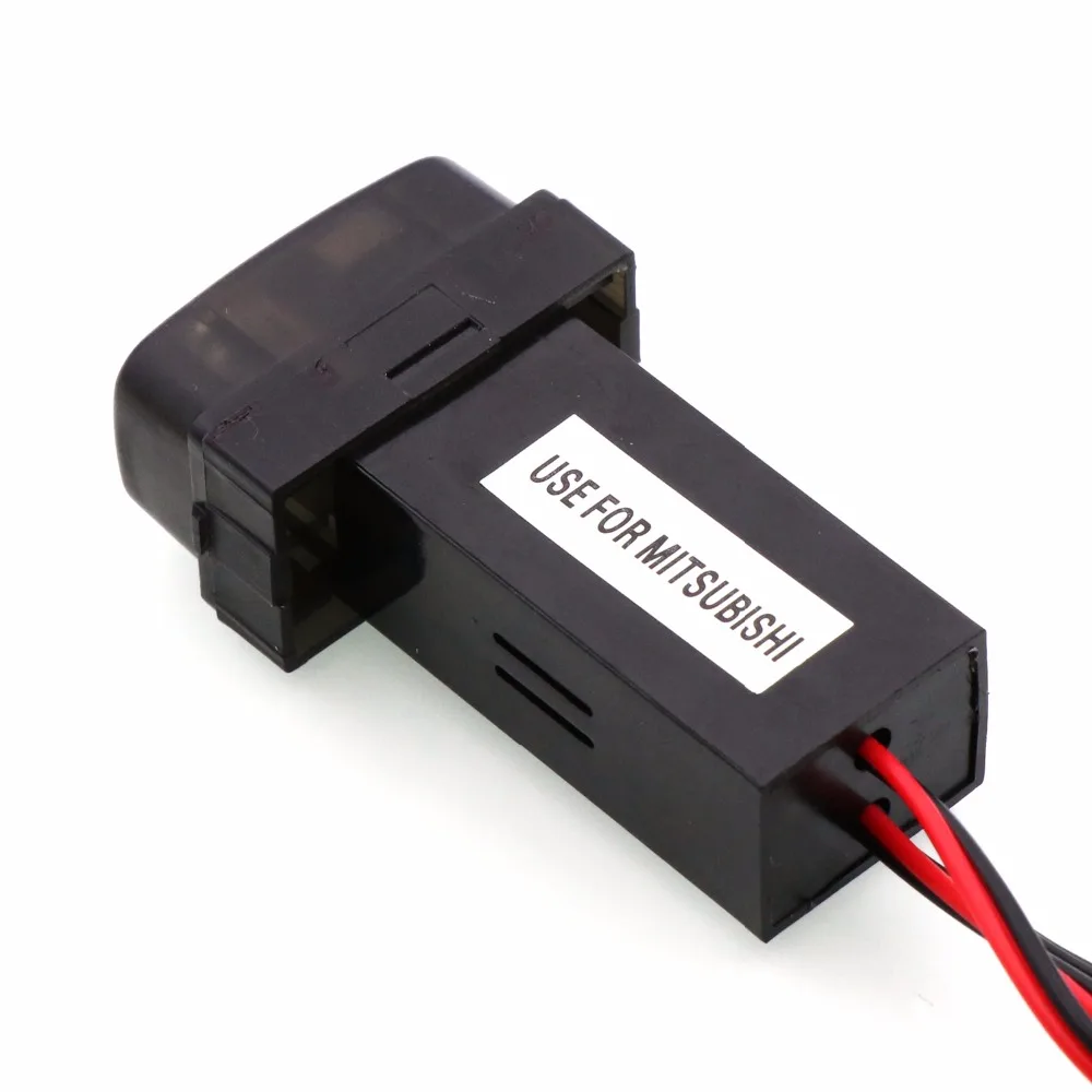 Автомобильное зарядное устройство с USB интерфейсом 5 в 2 1 А и термометром для