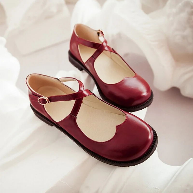 Женские туфли-оксфорды на плоской подошве сезон весна женские винтажные