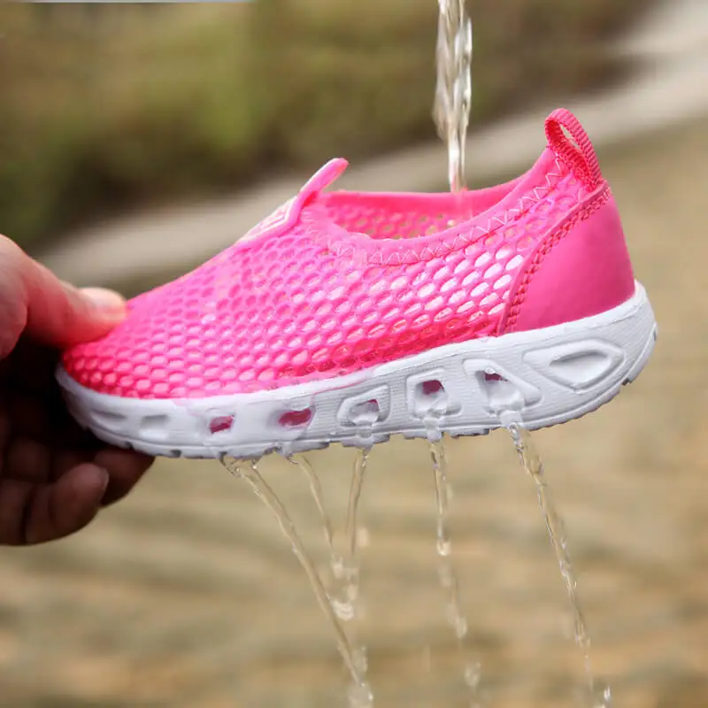 Светильник из пропускающего воздух мягкие зимняя нескользящая обувь для детей