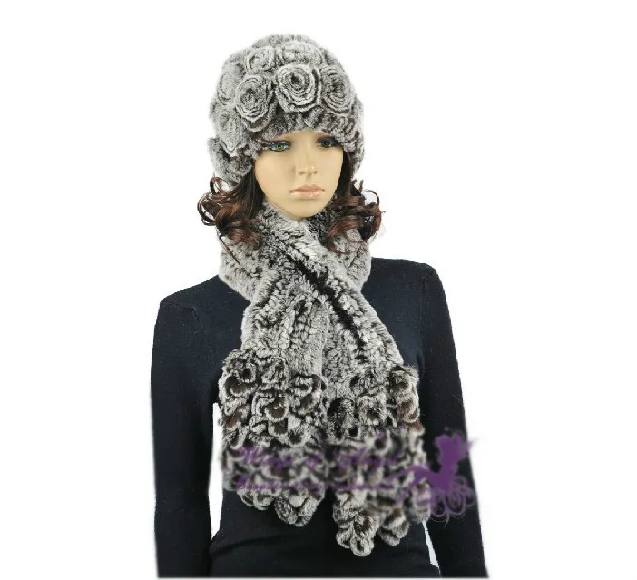 Рисунок 4 - Женский комплект из шапки и шарфа