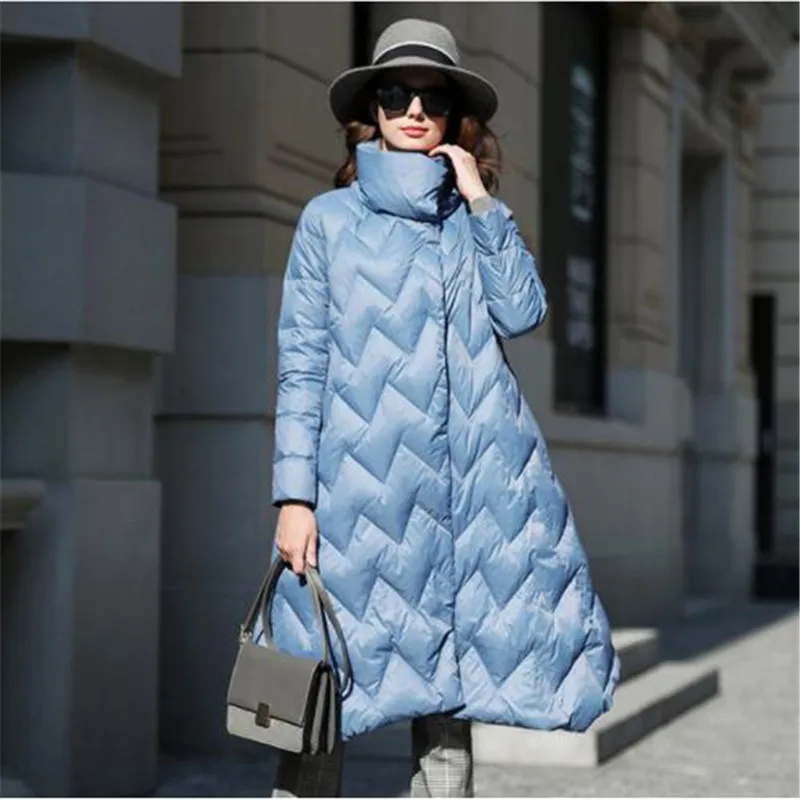 Высокое качество утиного пуха пальто для женщин 2018 зимнее Женская высокая