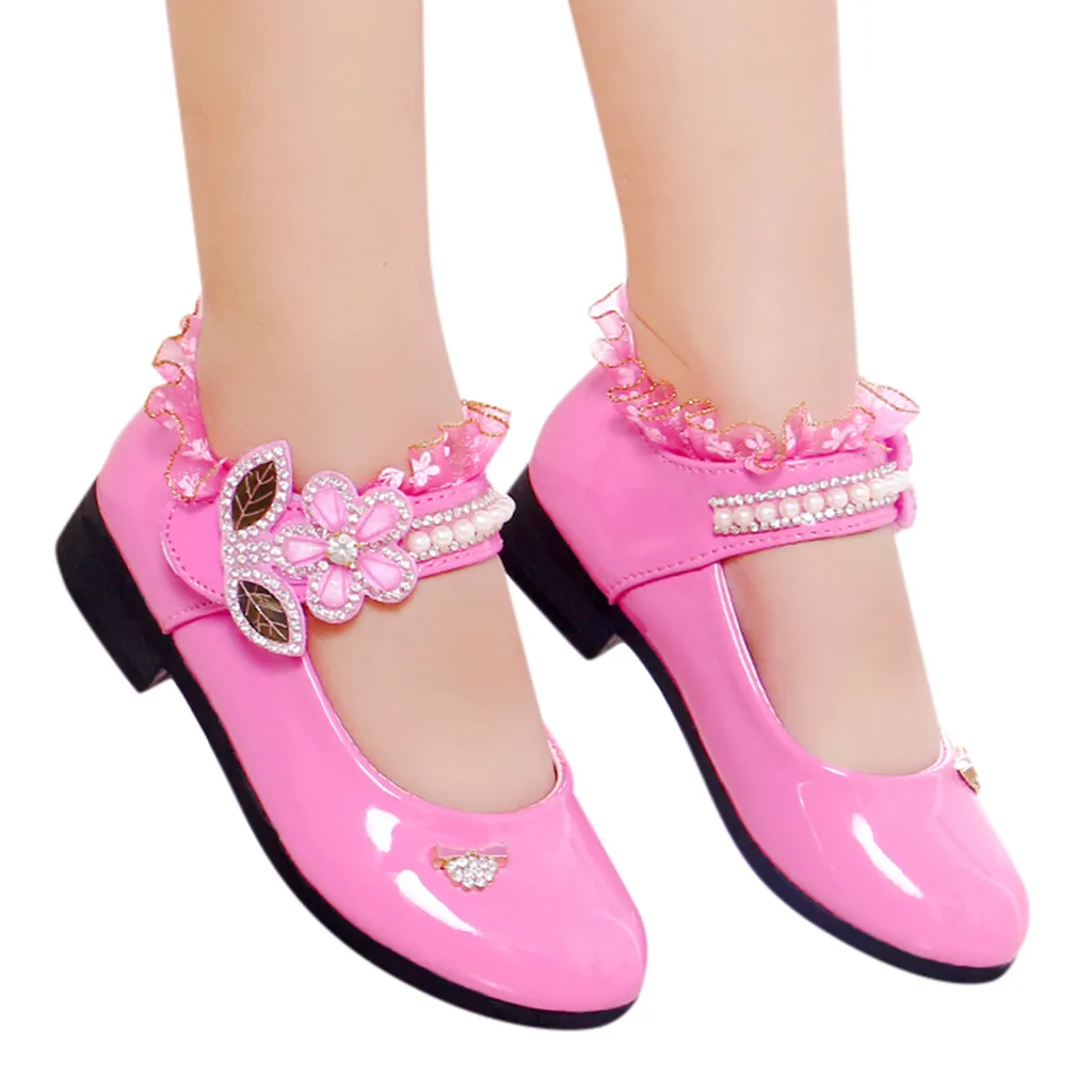 ROMIRUS/малышей Для детей детская обувь для девочек для детей Chaussure Enfant с открытыми пальцами украшенные цветами и кристаллами и жемчугом модная обувь для принцессы сандалии