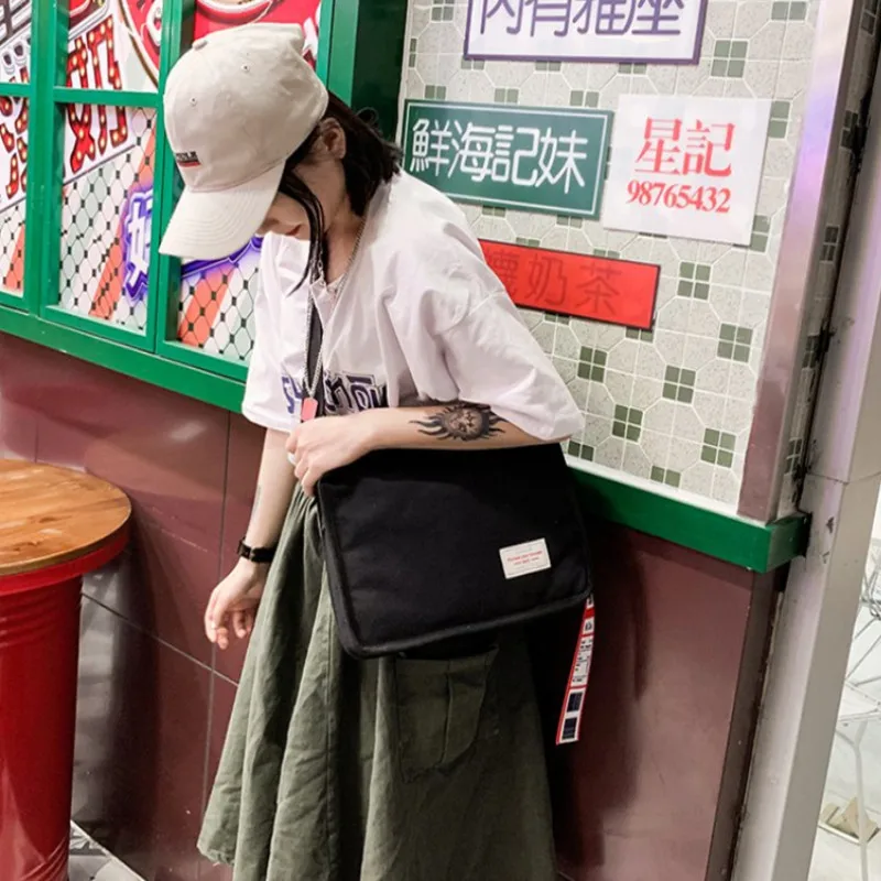 

Simple Reusable Foldable Flap Handbags for Girl Fashion Solid Color Canvas Shoulder Beach Bag 2019 New Women Casual Square Bag