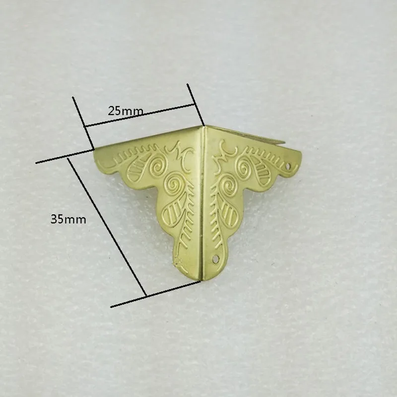 

Case Box Corners For Furniture Decor Triangle Rattan Carved,Wooden Box Corner,Yellow Color,25*25*25mm,8Pcs