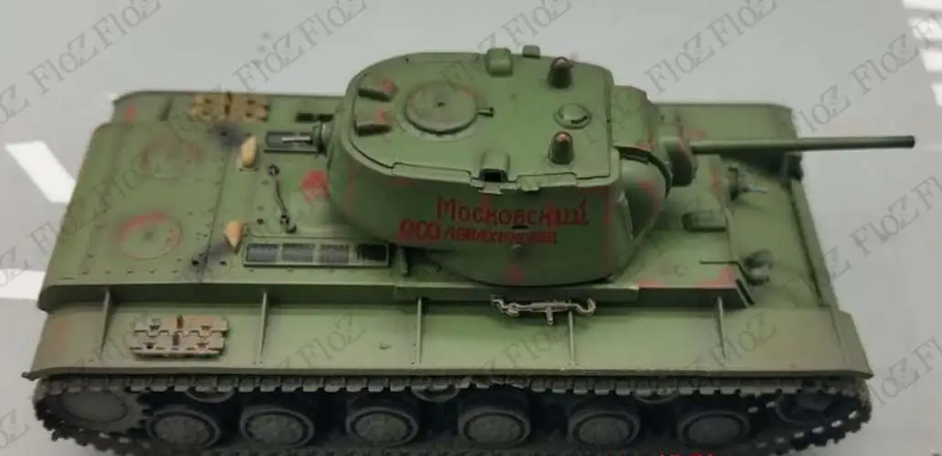 Второй мировой войны русский KV-1 тяжелый танк Восточной спереди 1942 1/72 пластиковые