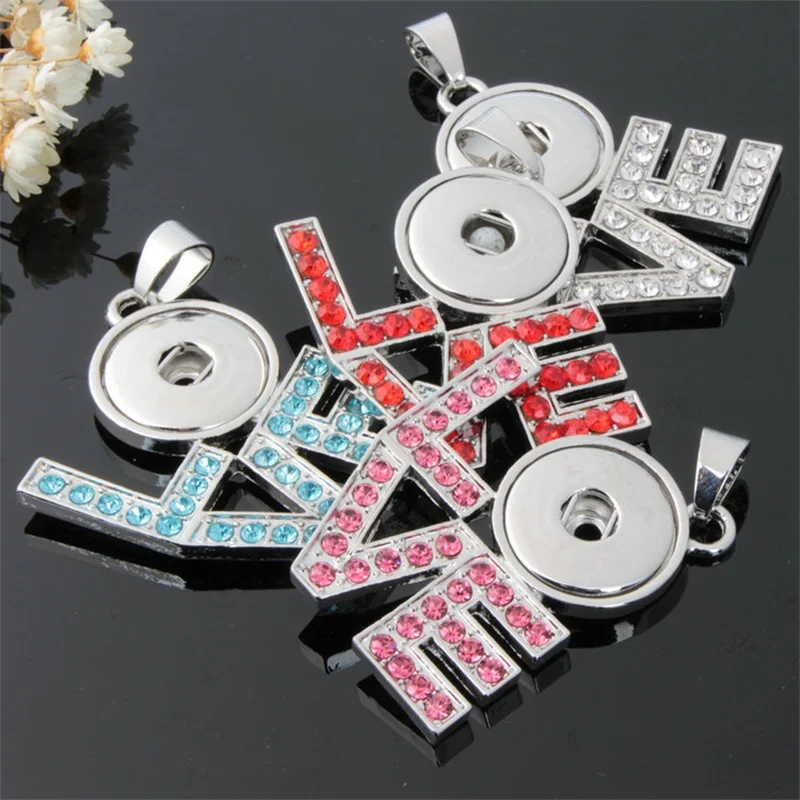 Романтический кулон с кнопкой в форме буквы LOVE ожерелье цепочкой для влюбленных