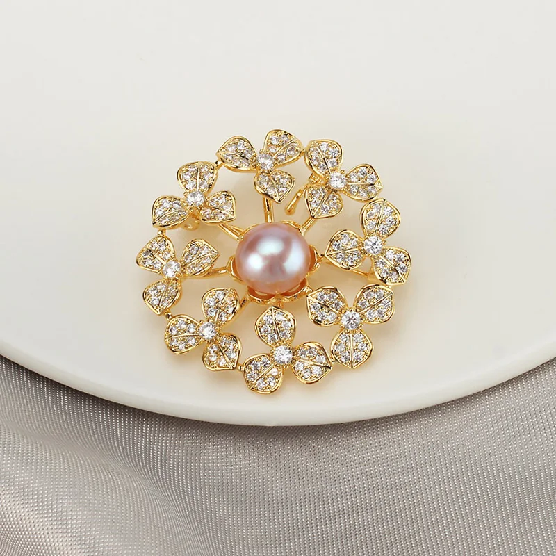 

Luxury Crystal Flower Brooches Accessories for Women Natural Pearl Brooch Pins Jewelry for Wedding Party Rhinestone Pins