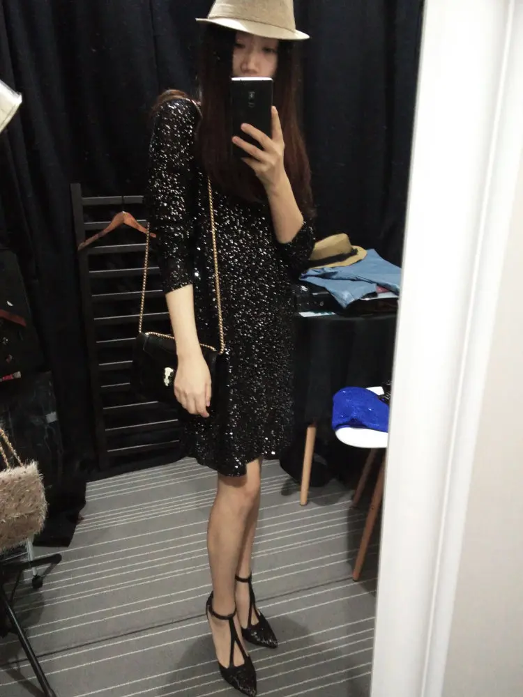 Cakucool блестками вязаное платье Для женщин с длинным рукавом Осень Vestidos украсить Повседневное прямой v-образный вырез Бисер короткий вязаный тянуть платья - Цвет: black