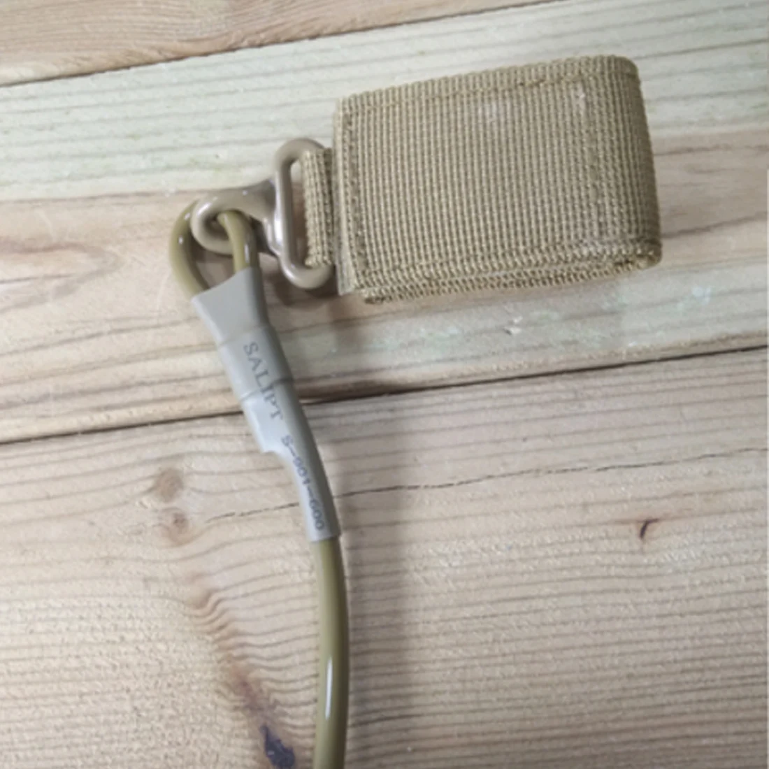 

Hunting Airsoft Tactical Single Point Pistol Handgun Spring Lanyard Sling Quick Release Shooting Hunting Strap Army Combat Gear
