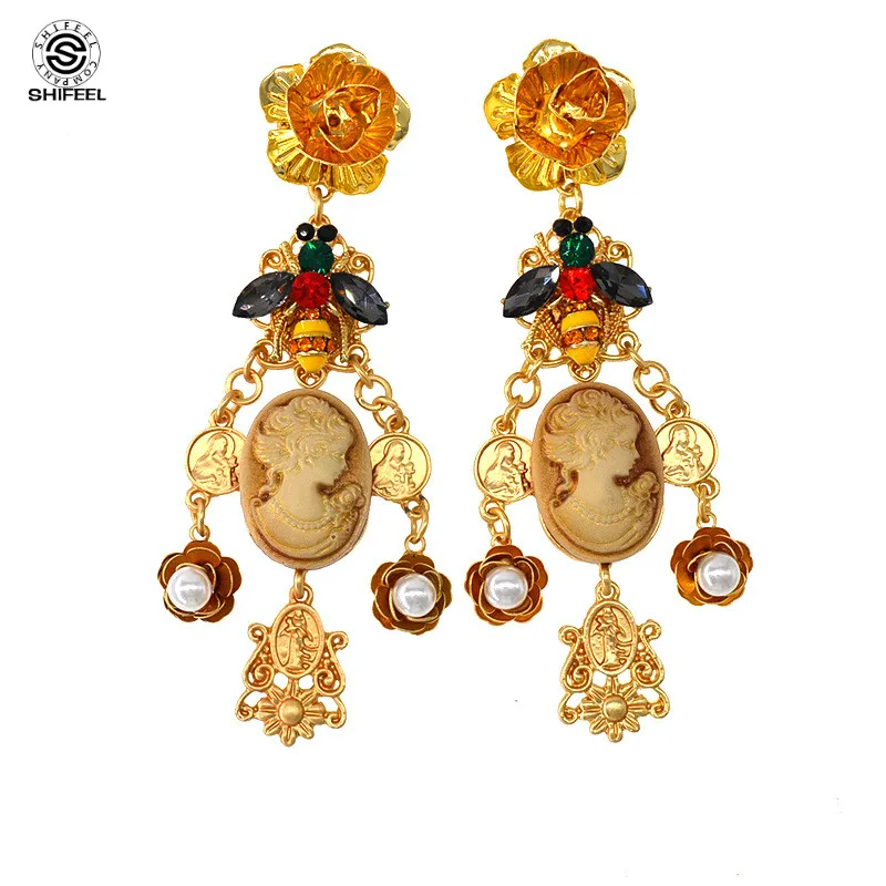SHIFEEL New Euramerican Palace Vintage Pop Baroque Style Brand Jewelry Flower Bee Queen Avatar Pearl Earrings Long Pendientes | Украшения и