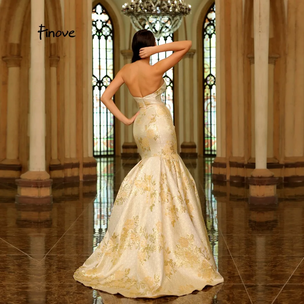 Женское длинное вечернее платье с юбкой годе цвета шампанского|Платья на