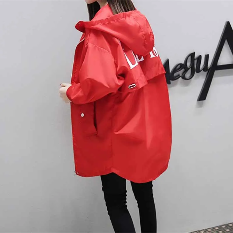 Тренчкот женский с капюшоном верхняя одежда в корейском стиле надписью BF