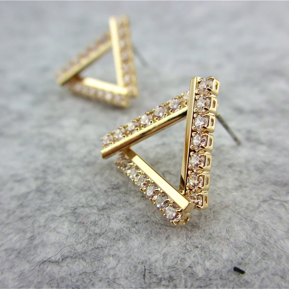 Новинка 2017 Лидер продаж серьги с треугольными ушками высокого качества женские