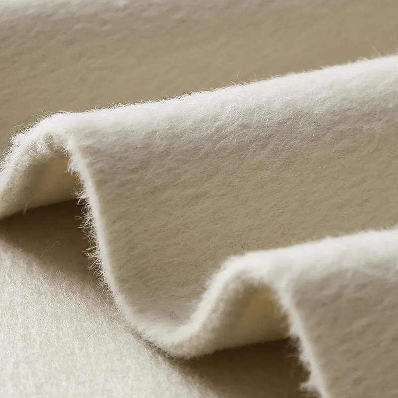 Женское пальто из овечьей шерсти Wsfs белое теплое с поясом и длинным рукавом