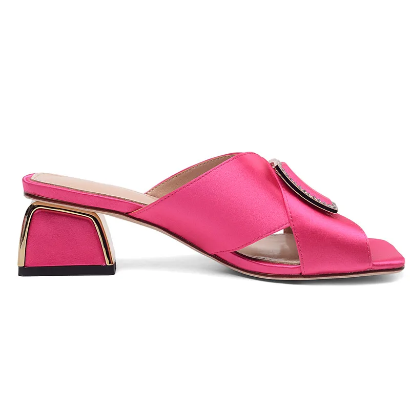 Лидер продаж 2020 года Пикантные женские босоножки Босоножки на высоком толстом