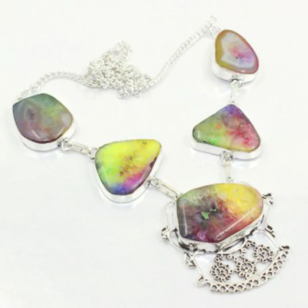 

Multicolor Solar Quarts Necklace Silver Overlay over Copper, 49 cm , N3535