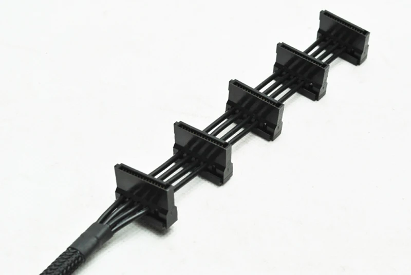 Высококачественный 1 шт. Практичный Прочный ПК сервер 4 контакта IDE Molex от до 5 SATA