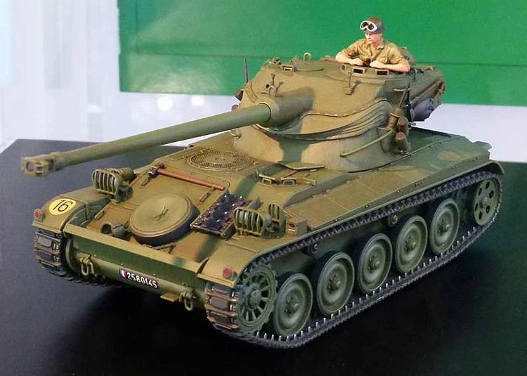 1/35 French AMX-13 Light Tank 35349 | Игрушки и хобби
