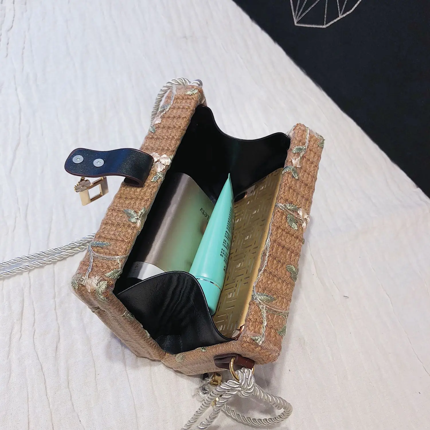 Новинка 2018 хит продаж летние пляжные сумки женские сумки-мессенджеры квадратная