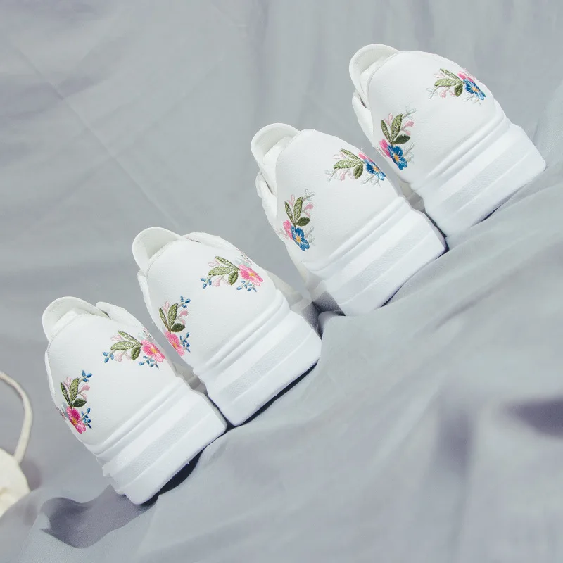 Летняя новая Корейская версия Baitao маленькие белые туфли на толстой подошве