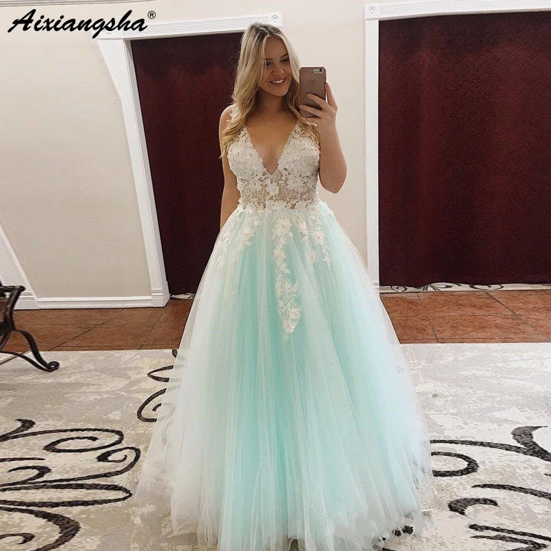 

Romantic Fairy Princess Wedding Gown Beaded Flowers Embroidery Tulle V-Neck Ball Gown Pink Wedding Dress