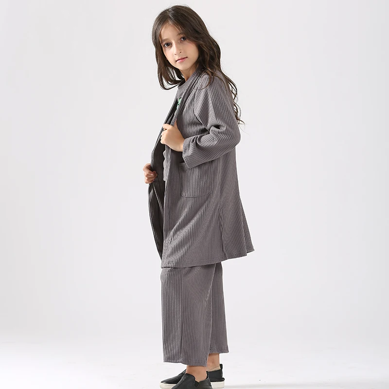 Обувь для девочек осенний комплект новый кардиган с длинными рукавами широкие