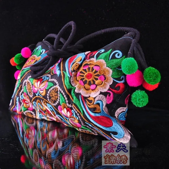 Бесплатная доставка! Вышитые сумки маленькая сумка Великолепная вышивка на одно