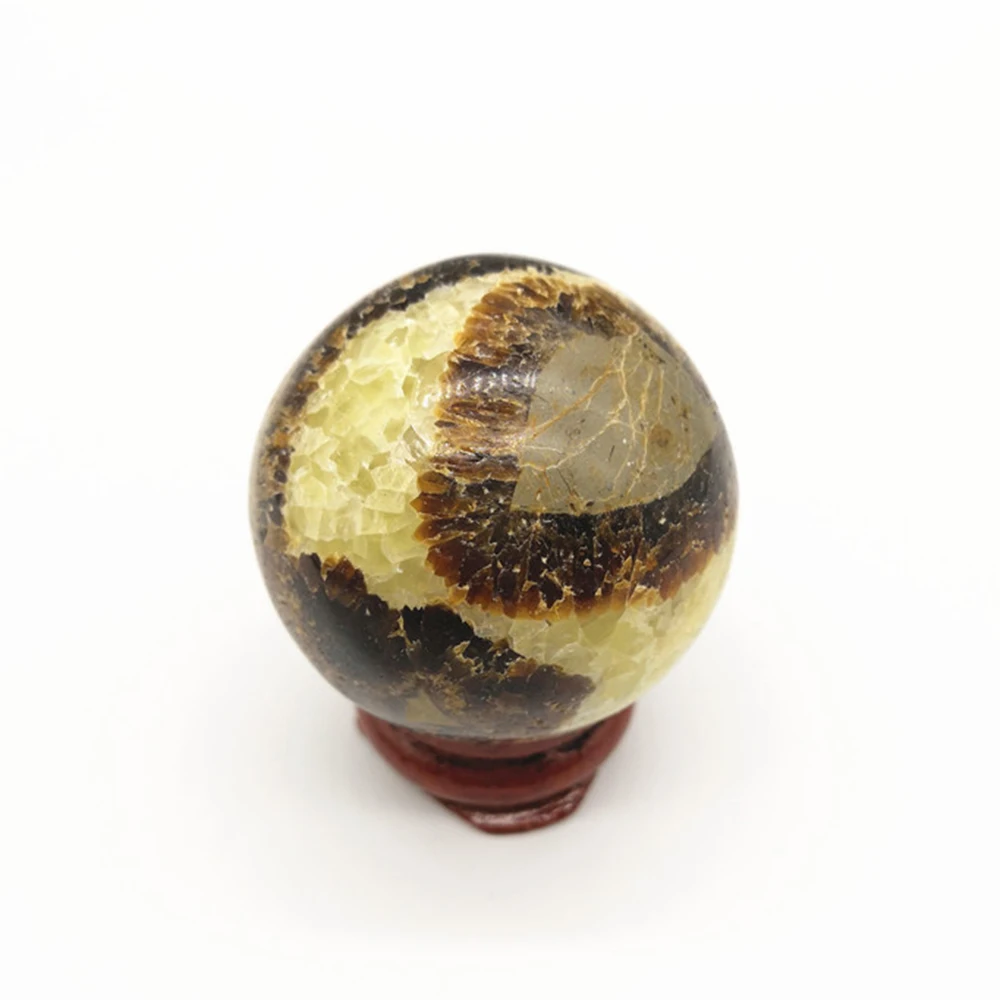 Натуральный септарийский шар кварц хрусталь сфера минеральный магнитный