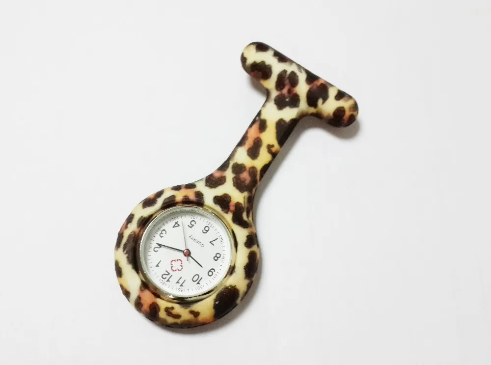 100pcs/lot Fashion Sexy Leopard Prints Silicone Nurse Pin Pocket Watch Analog Hang Fob watch Children Christmas Gifts | Наручные часы
