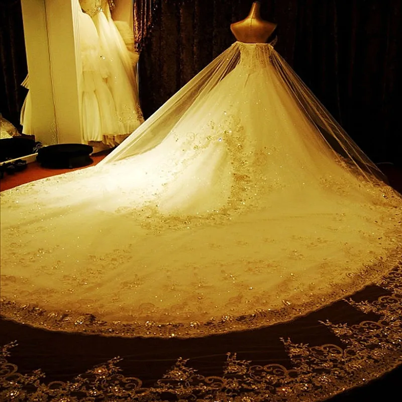 Роскошное элегантное женское свадебное платье из фатина винтажное со