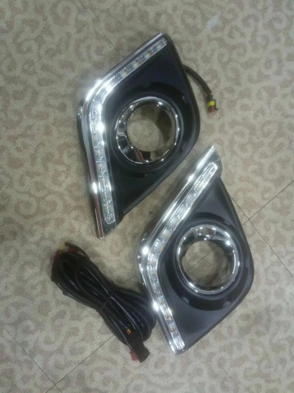 

eOsuns LED daytime running light DRL for toyota revo Hilux Vigo 2015-16, wireless switch, yellow turn signal, dim control