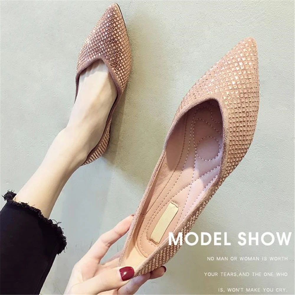 Женская обувь с острым носком в европейском стиле женская на плоской подошве со