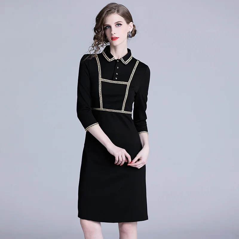 Черное платье с вышивкой и манжетами весна 2019 воротник Питер Пэн Ретро стиль