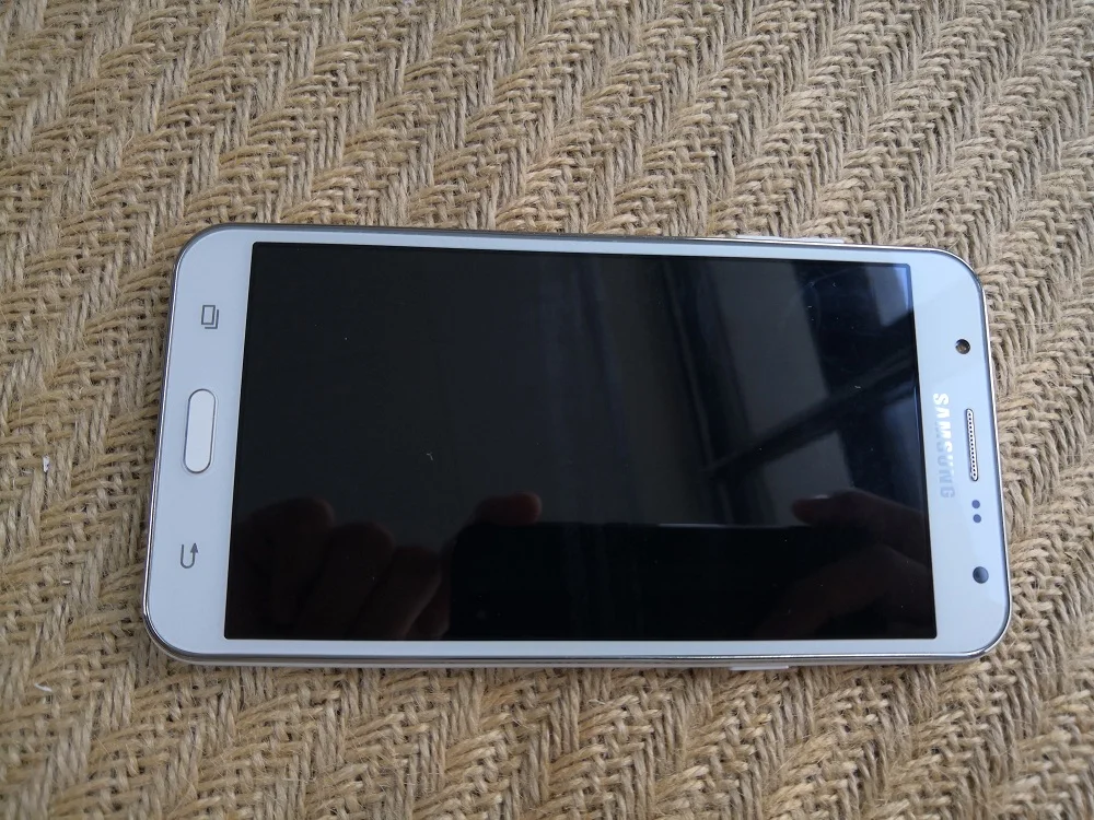 Разблокированный samsung Galaxy J700F J700H J700T 5,5 дюймов Восьмиядерный 1,5 ГБ ОЗУ 16 Гб ПЗУ LTE 4G 13 МП мобильный телефон с двумя sim-картами
