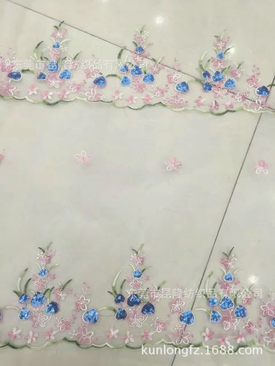 

Three-dimensional embroidery fabric organza embroidery small flower cloth dress couture fashion dress