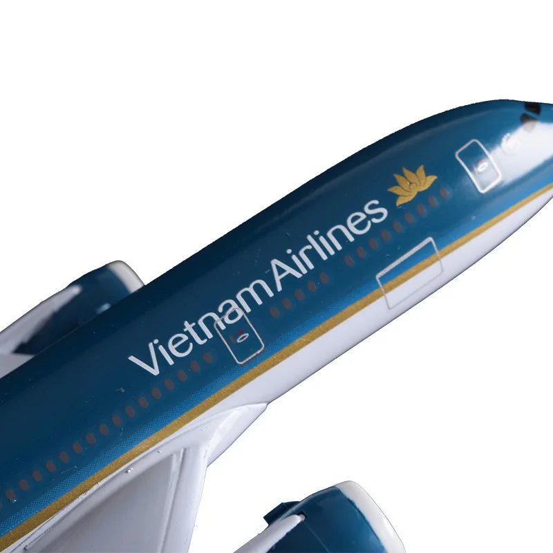 20cm B787 Vietnam Airlines Airplane Model Boeing 787 Airbus Airways Metal Aircraft Collection Creative Gift Toys |