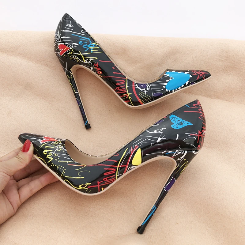 

Fashion free shipping Women lady black Patent leather Poined Toe Stiletto high heel pump HIGH-HEELED SHOES Wedding