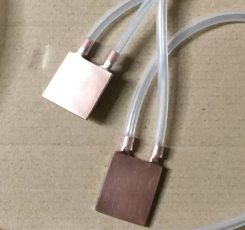 1pcs 25*25*3mm Graphics Card Laptop Cooling Water Block Notebook Cooling Brazing Water head 800C brazing Water Cooling Block 1pcs 25*25*3mm Graphics Card Laptop Cooling Water Block Notebook Cooling Brazing Water head 800C brazing Water Cooling Block