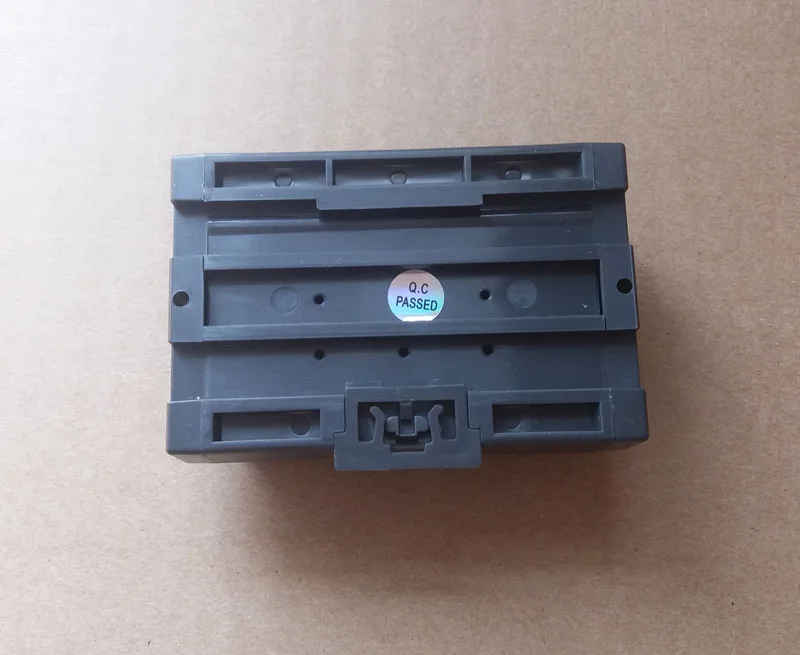 Бесплатная доставка 4-полосный с рельсовой оболочкой ПЛК усилитель постоянного