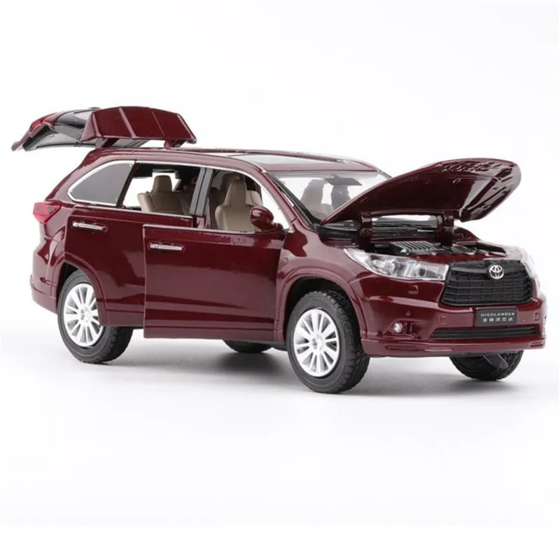 1:32 Сплав TOYOTA Highlande масштаб литые под давлением машинки модель металлическая Игрушечная машина 6 дверей открытый вытяжной задний звуковой светильник автомобиль детские игрушки для детей