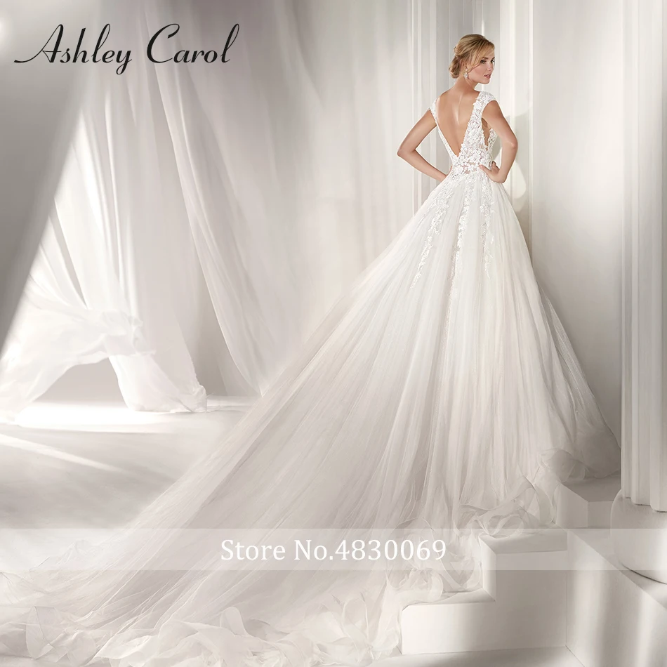 Ashley Carol Vintage Wedding Dress 2021 Sexy V-neckine Tulle Appliques Sleeveless Backless Bride Bridal Gowns Plus Size | Свадьбы и