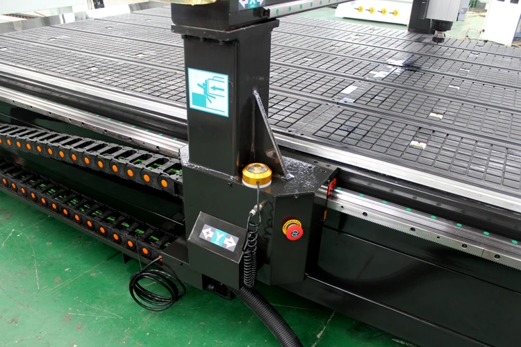 CNC 2040 китайский и белый HSD фрезерный станок с ЧПУ Горячая продажа в Китае|Фрезы по