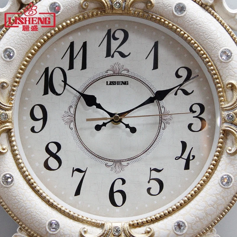 

European Wall Clock Living Room Mute Modern Home Large Quartz Clock Hanging Table Garden Art Creative Simple Wall Clock