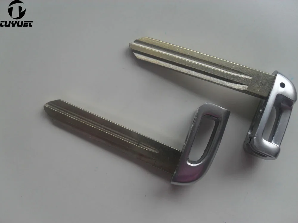 

Uncut Emergency Spare Key Blade Replacement For Hyundai ELANTRA Smart Key Blade