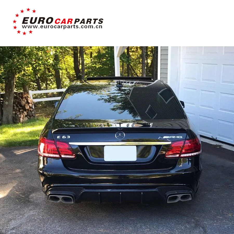 УГЛЕРОДНЫЙ finber диффузор для E63 w212 с наконечниками exhuast w212 AM диффузор и наконечники глушителя углеродный finber материал стиль